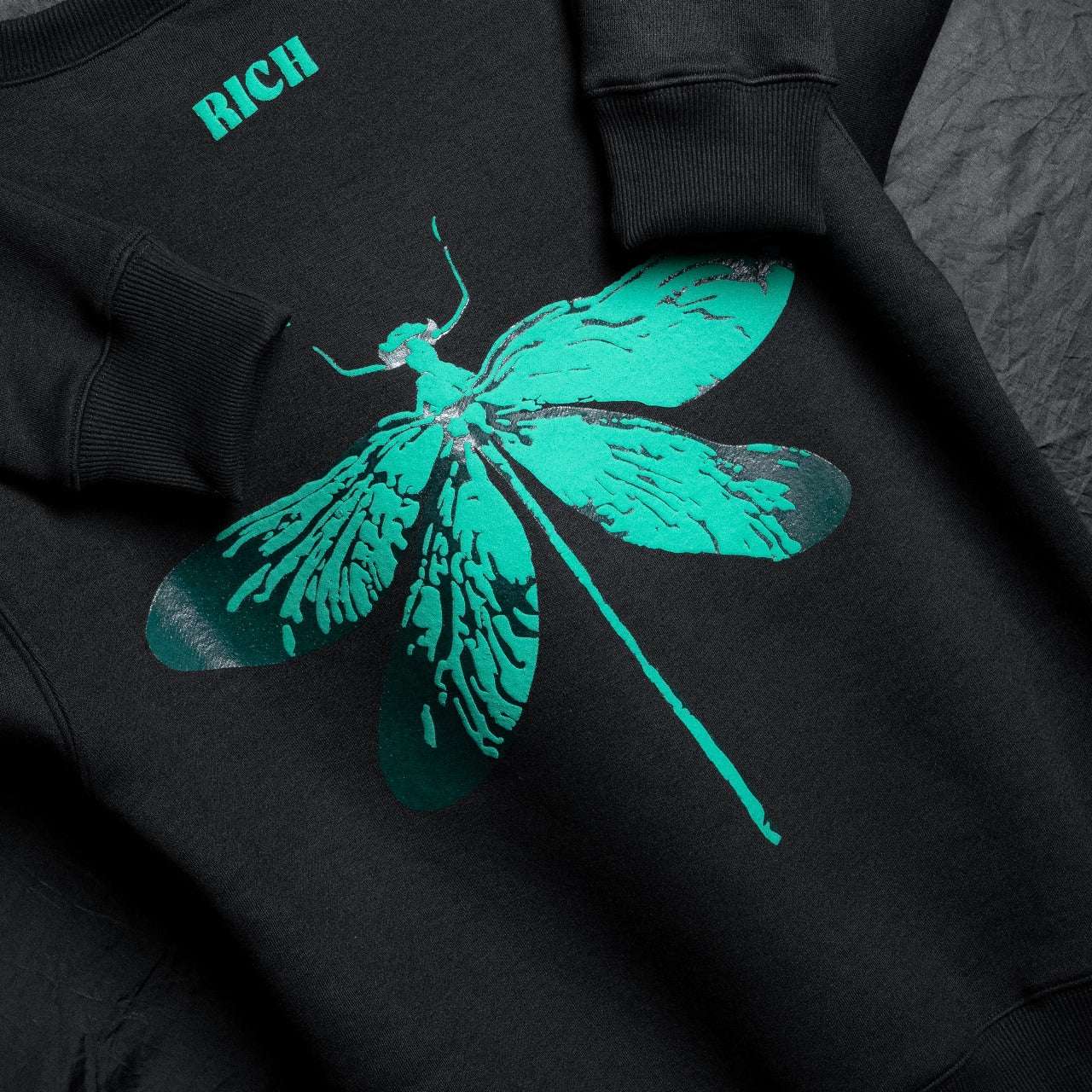 Jenzy Rich Dragon Fly Puffed Print Premium Sweatshirt (Unisex)