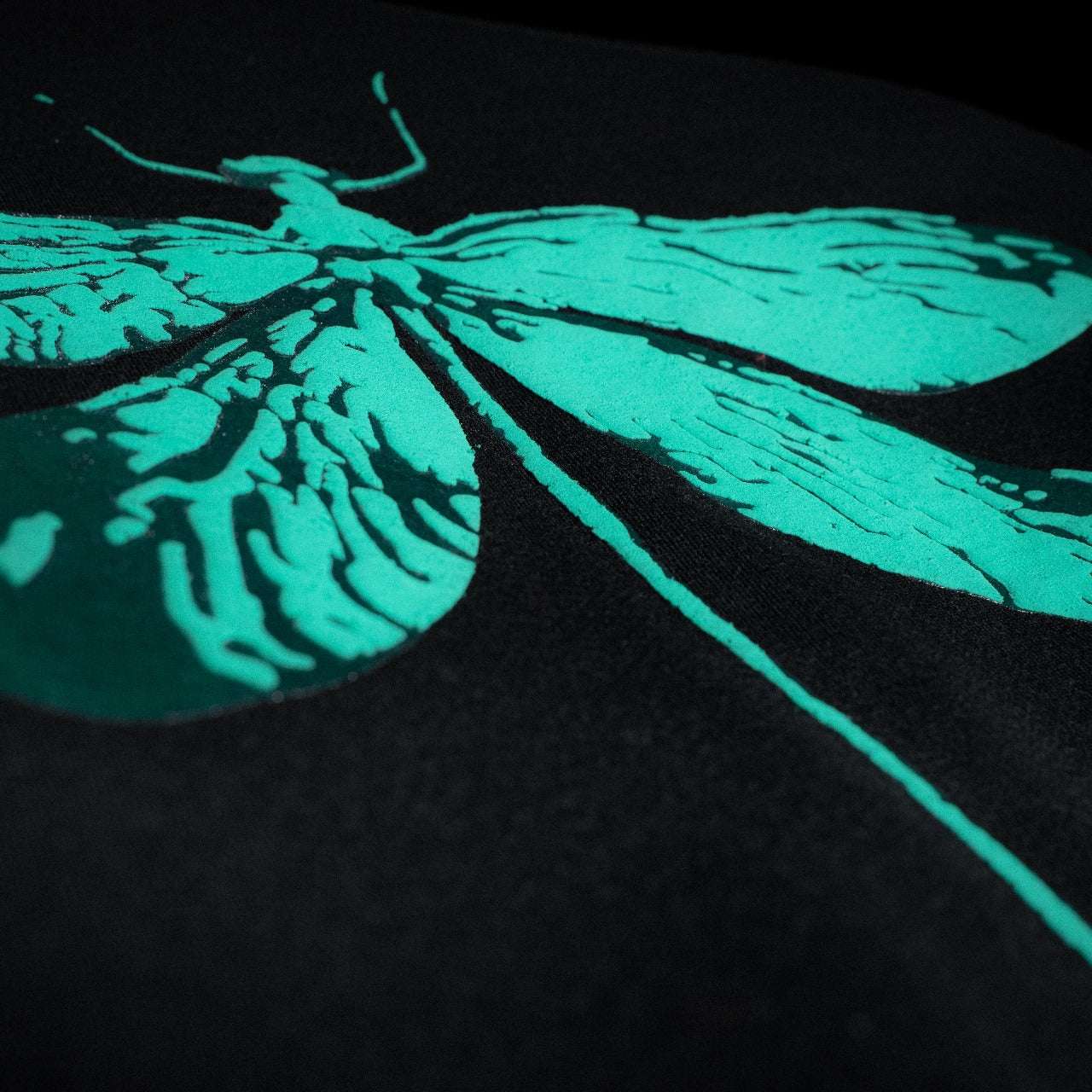 Jenzy Rich Dragon Fly Puffed Print Premium Sweatshirt (Unisex)