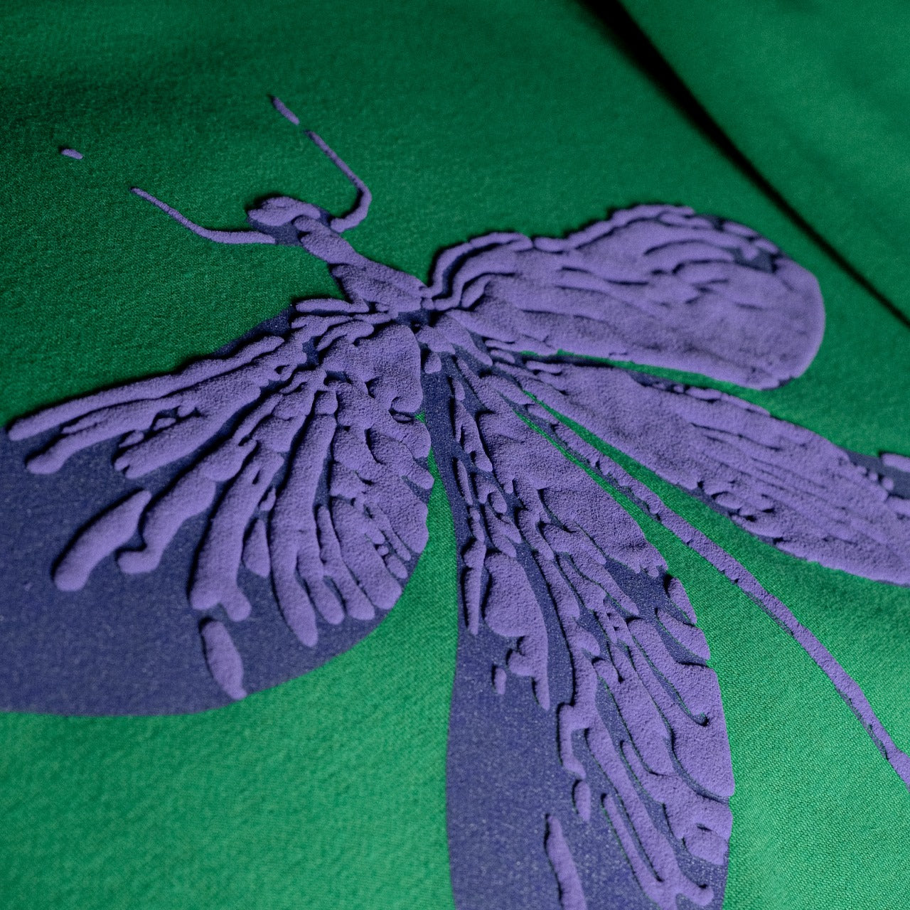 Jenzy Rich Purple Dragon Fly Puffed Print Premium Sweatshirt (Unisex)